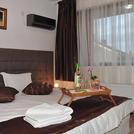 Hotel Lombardi Family *